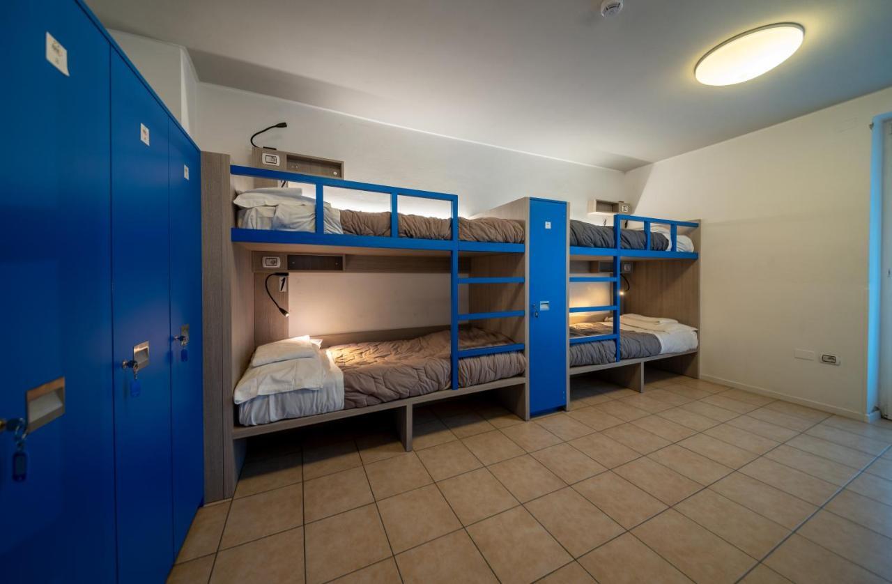 Ostello Citta Di Rovereto โรเวเรโต ภายนอก รูปภาพ